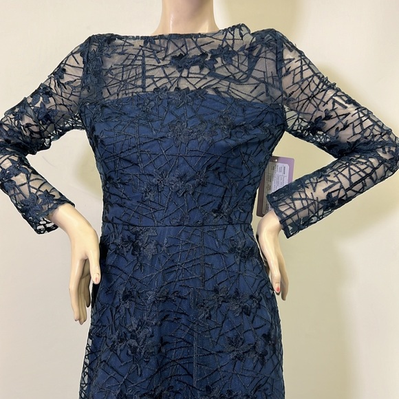 JS collections long sleeves panel lace illusion aline long Gown - Picture 14 of 14